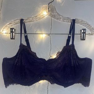 B. Tempt’d by Wacoal Indigo Lace Bra